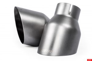 apr_exhaust_catback_mk7_gti_components_tips_1_satin_001